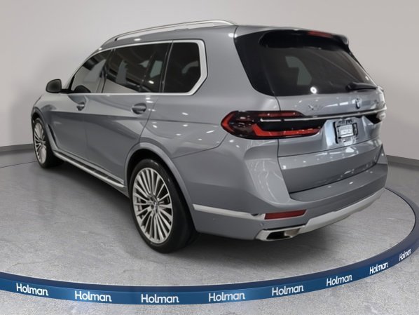 Certified 2023 BMW X7 xDrive40i w/ Executive Package image 10