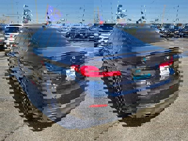 Used 2023 BMW 530i w/ M Sport Package image 5