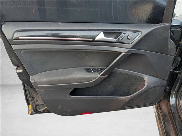 Used 2017 Volkswagen GTI Sport image 13