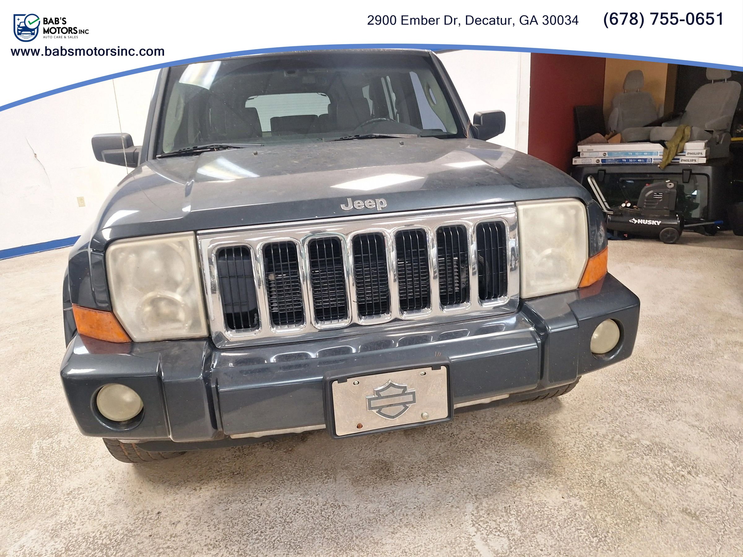 Used 2006 Jeep Commander Limited image 2