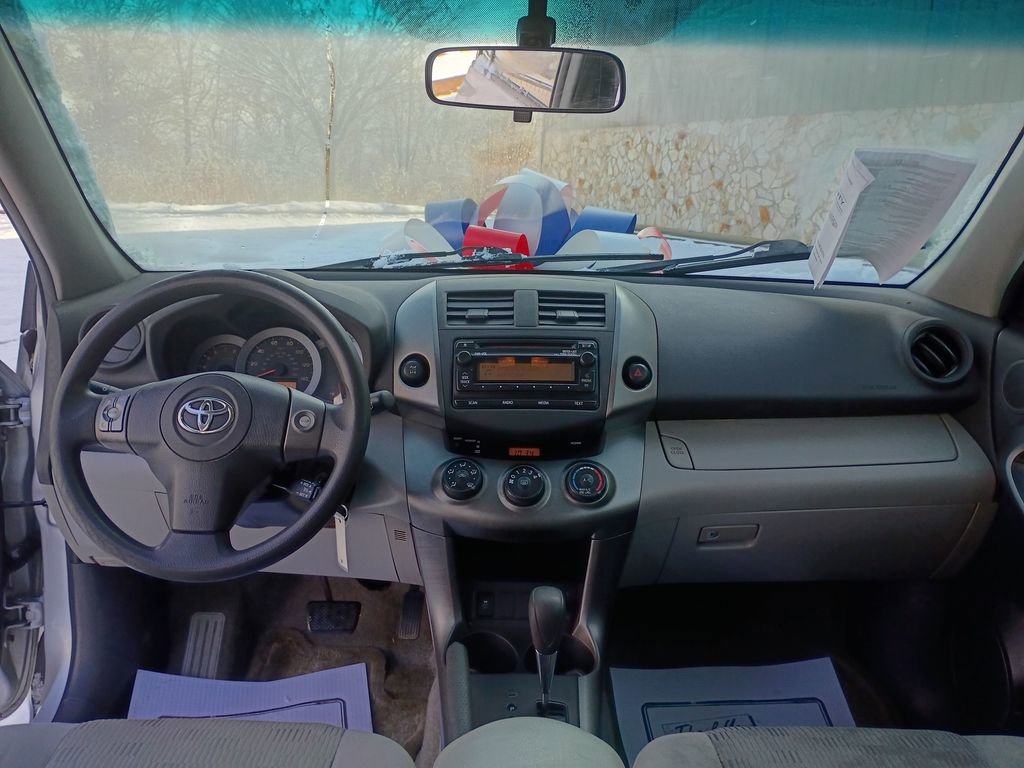 Used 2012 Toyota RAV4 4WD image 12