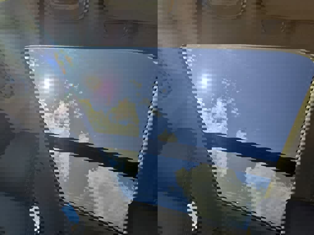 Used 2025 Volvo XC40 B5 Core image 23