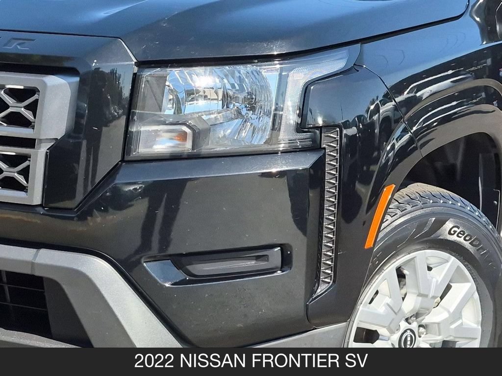 Used 2022 Nissan Frontier SV AWD/4WD image 10