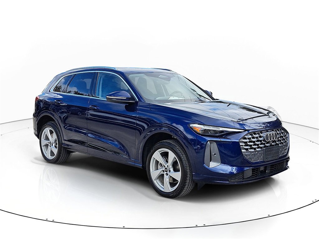 New 2025 Audi Q5 Premium Plus