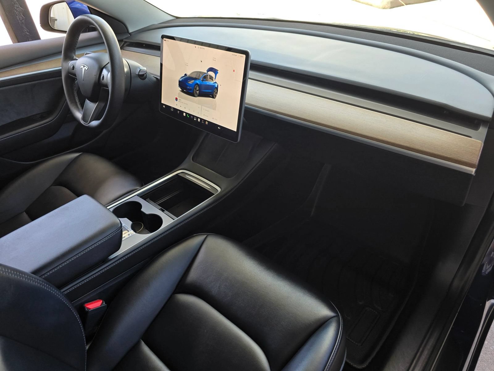 Used 2023 Tesla Model 3 Standard Range RWD image 28