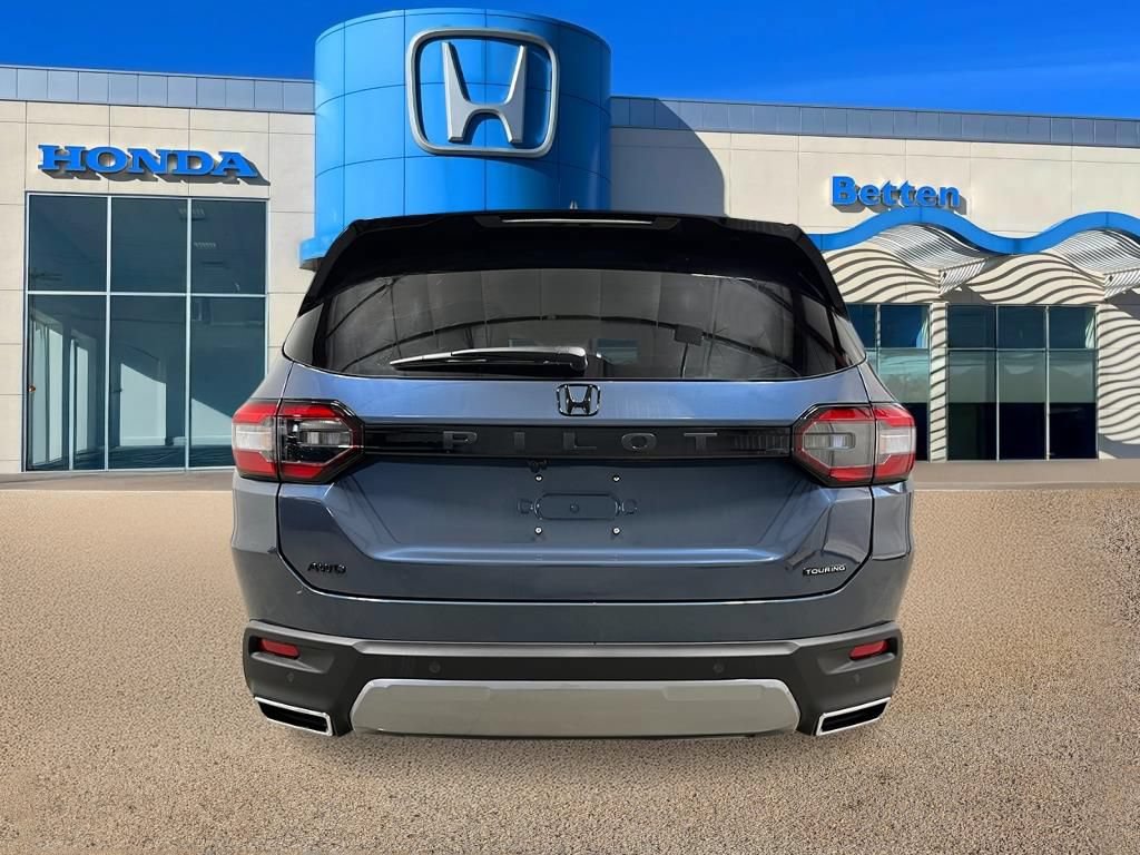 New 2026 Honda Pilot Touring image 4