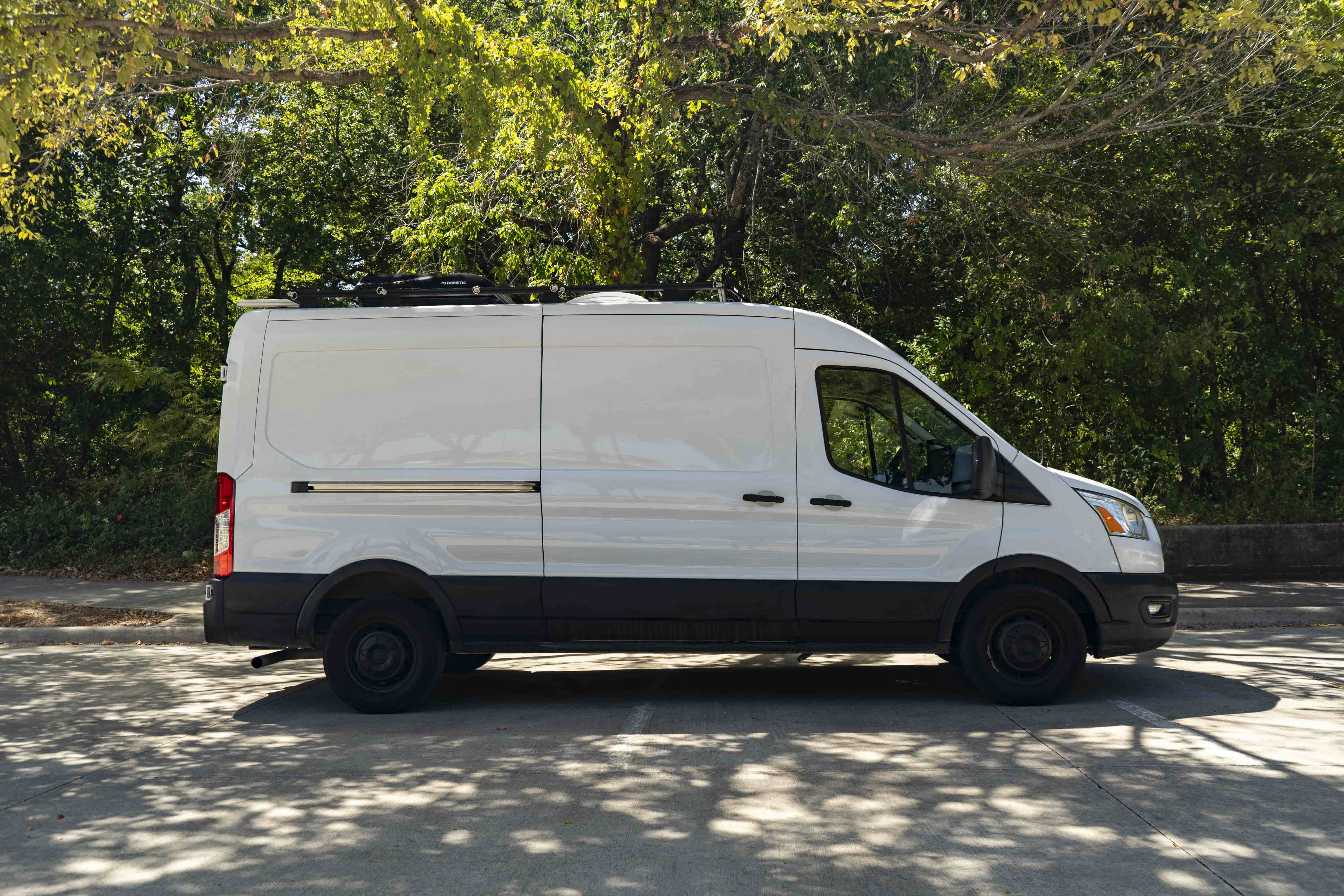 Used 2021 Ford Transit 250 Medium Roof RWD image 10