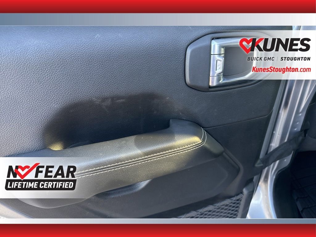 Used 2021 Jeep Wrangler Unlimited Sahara w/ Uconnect 4C Nav & Sound Group image 37