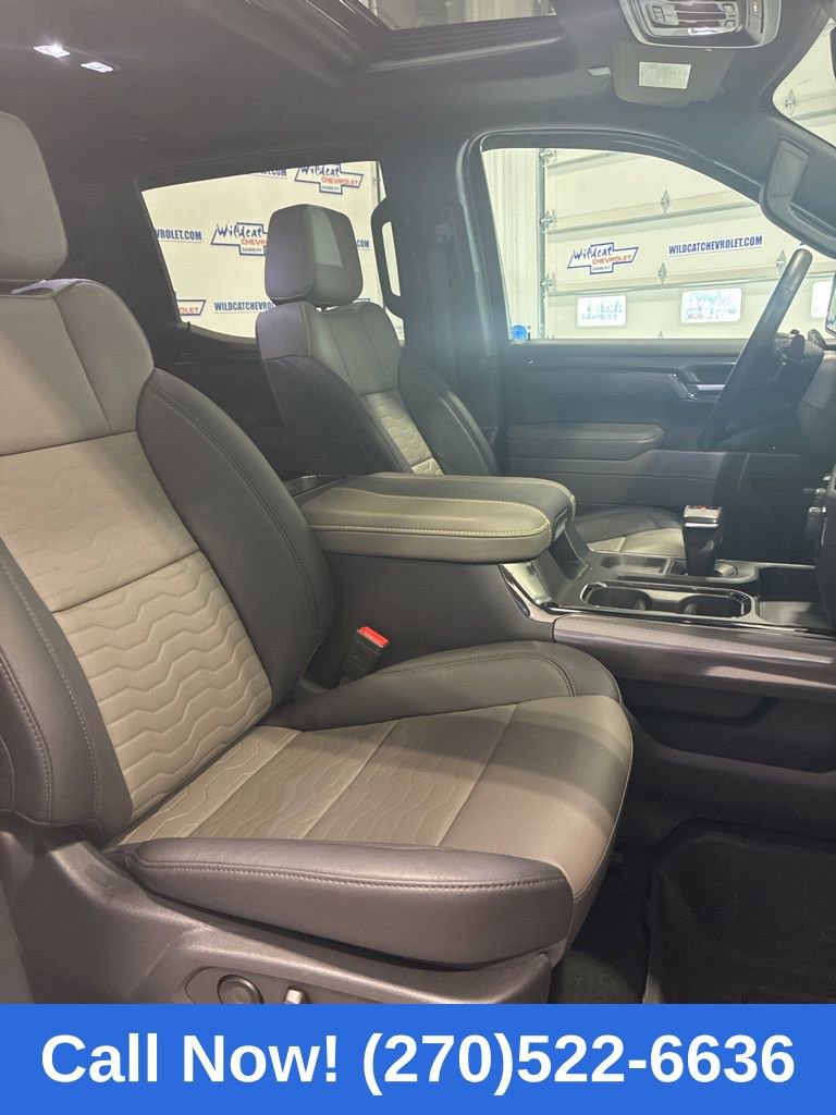 Used 2023 Chevrolet Silverado 1500 ZR2 w/ Technology Package image 46