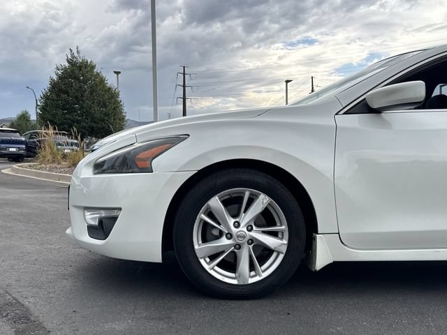 Used 2014 Nissan Altima 2.5 SV FWD image 28