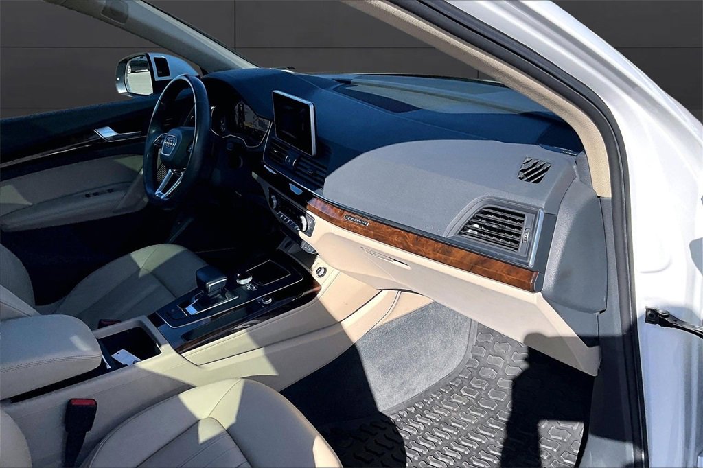 Used 2020 Audi Q5 2.0T Premium Plus image 17