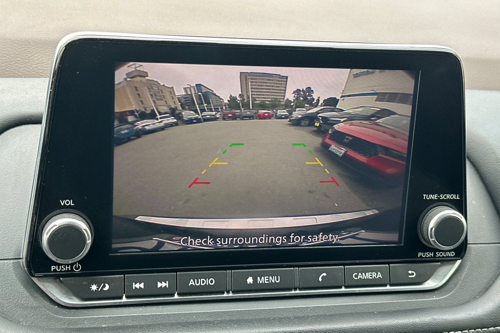 Used 2023 Nissan Rogue SV FWD image 23