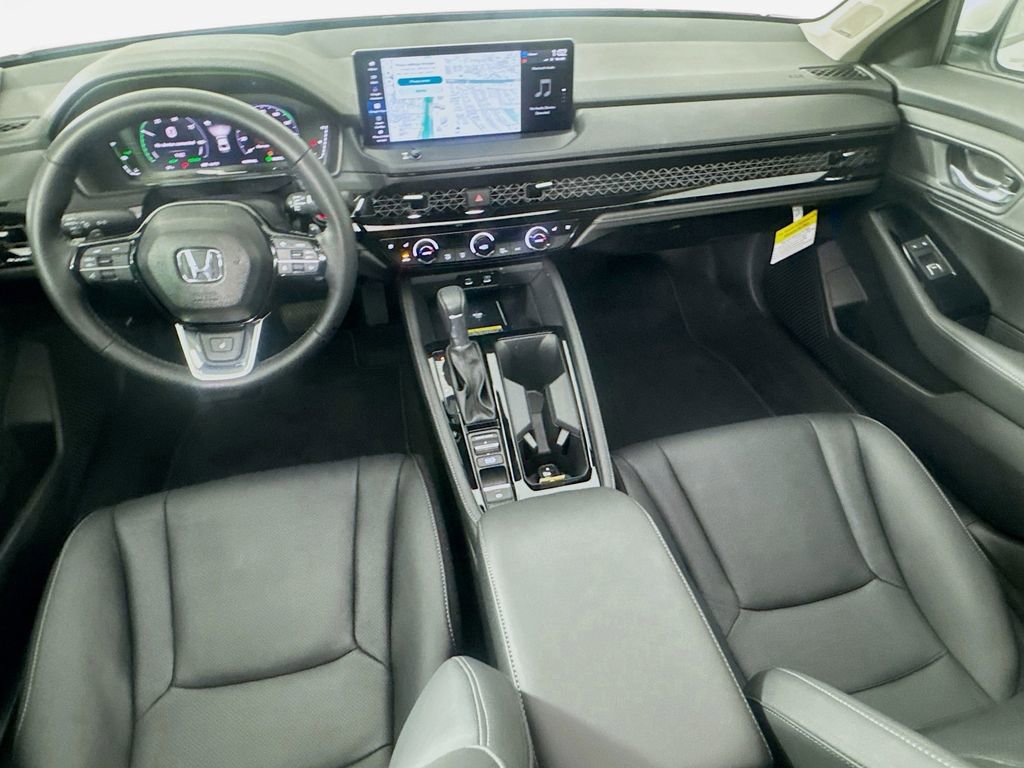 Used 2025 Honda Accord Touring image 30
