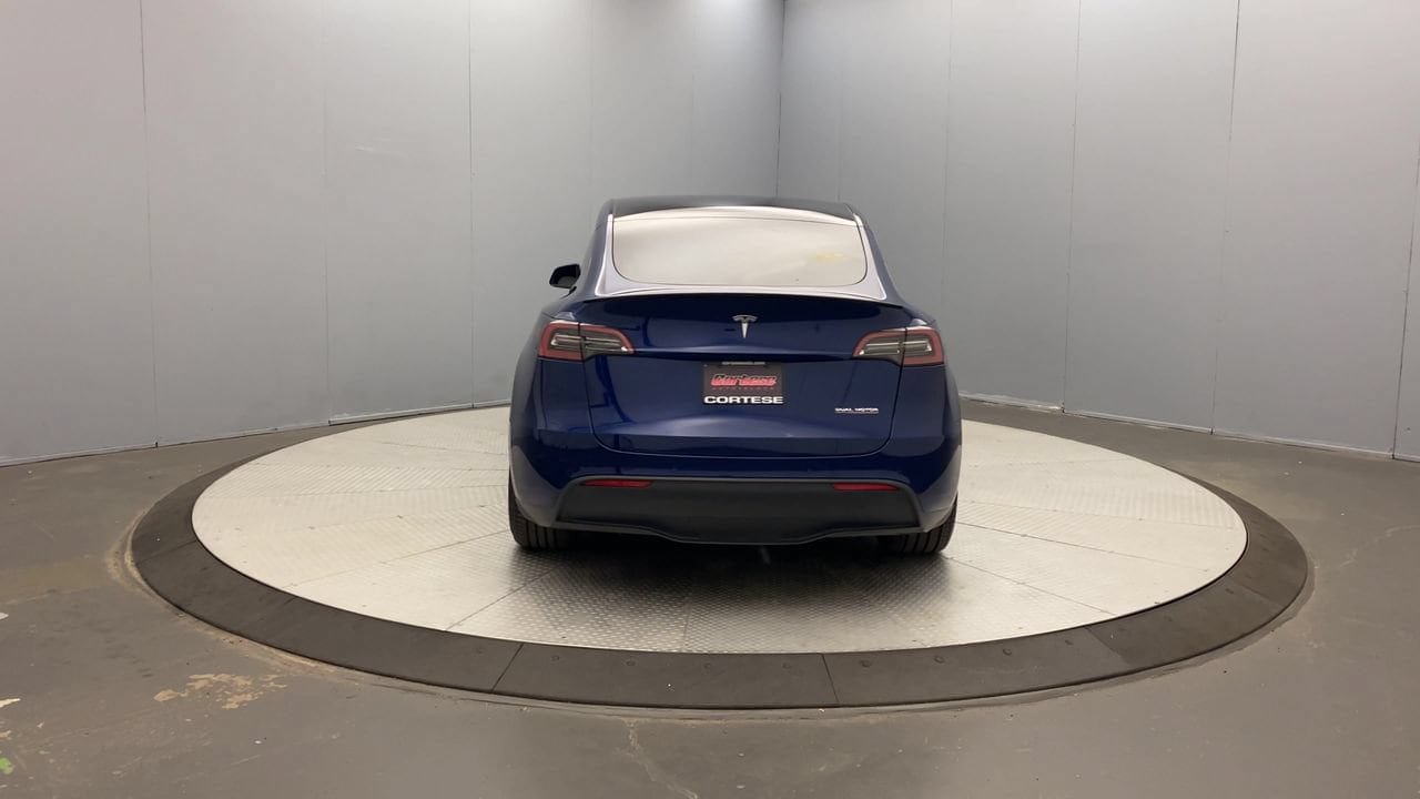 Used 2022 Tesla Model Y Performance AWD/4WD image 4