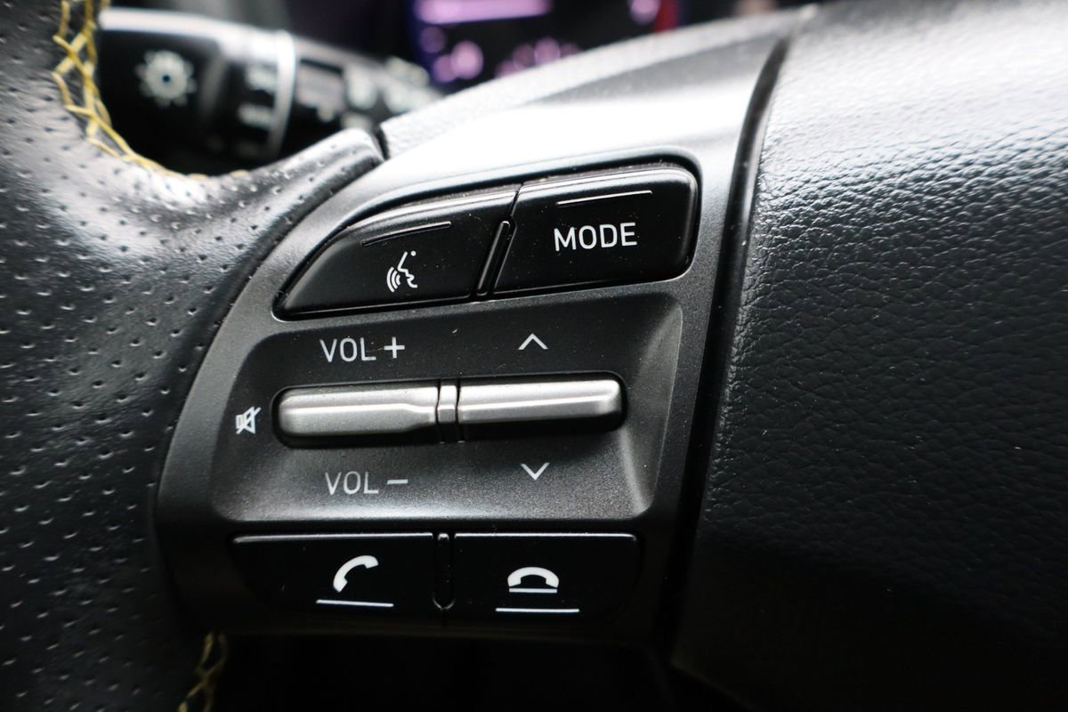 Used 2020 Hyundai Kona Ultimate image 30