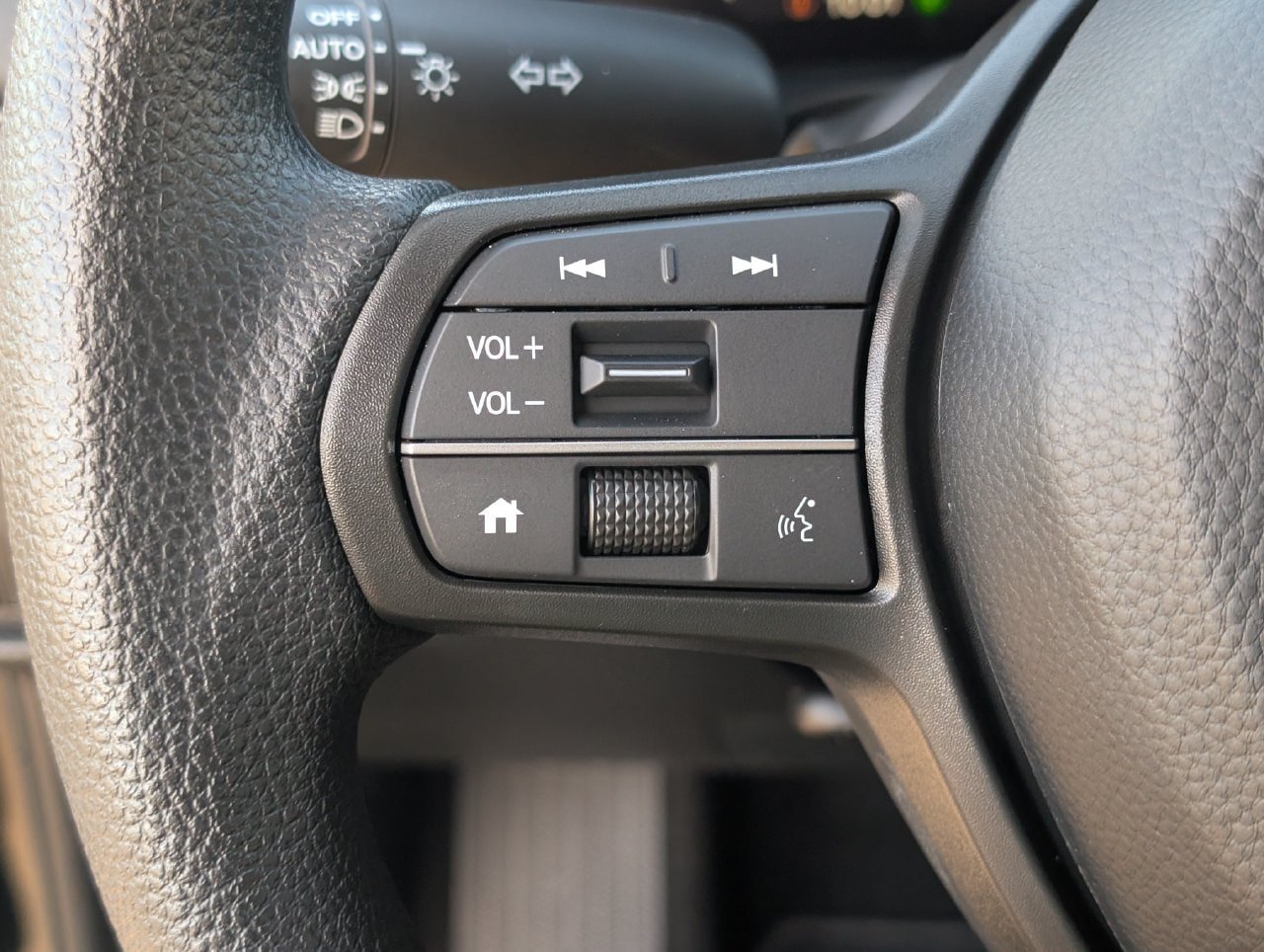 Used 2026 Honda HR-V LX image 22
