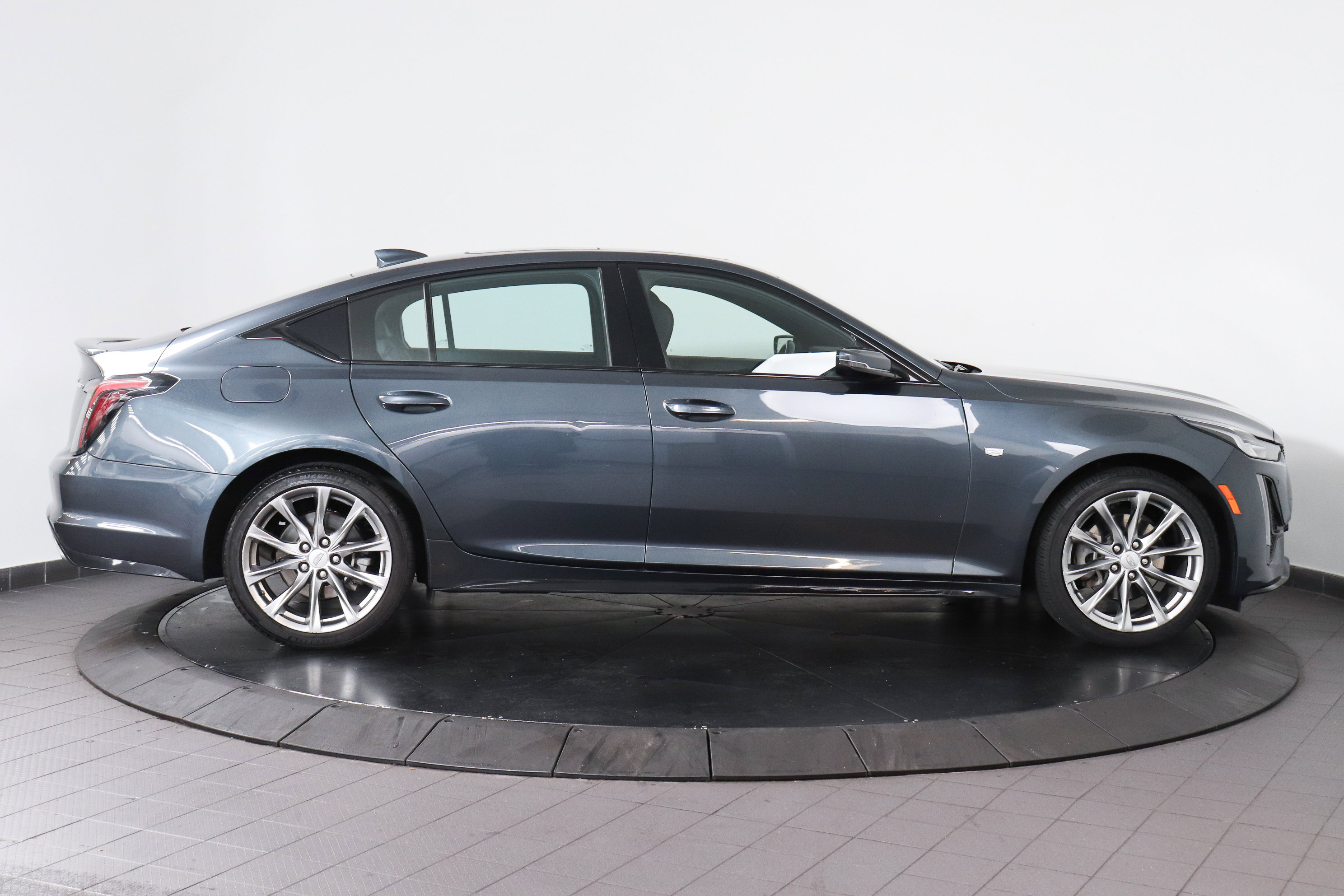 Used 2022 Cadillac CT5 Sport w/ Climate Package image 6