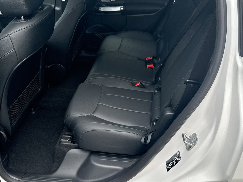 Used 2024 Mercedes-Benz EQB 250+ image 29