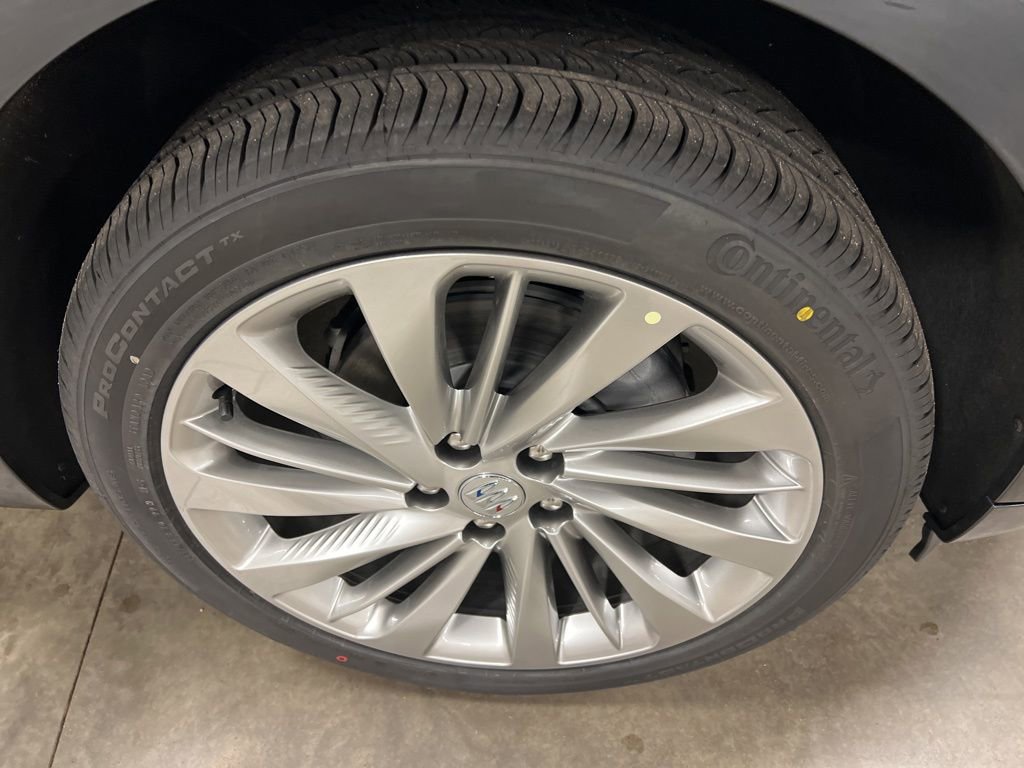 New 2026 Buick Envision Avenir image 19