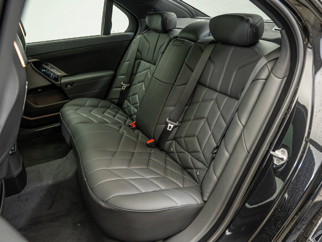 New 2027 BMW 740i xDrive AWD/4WD image 42