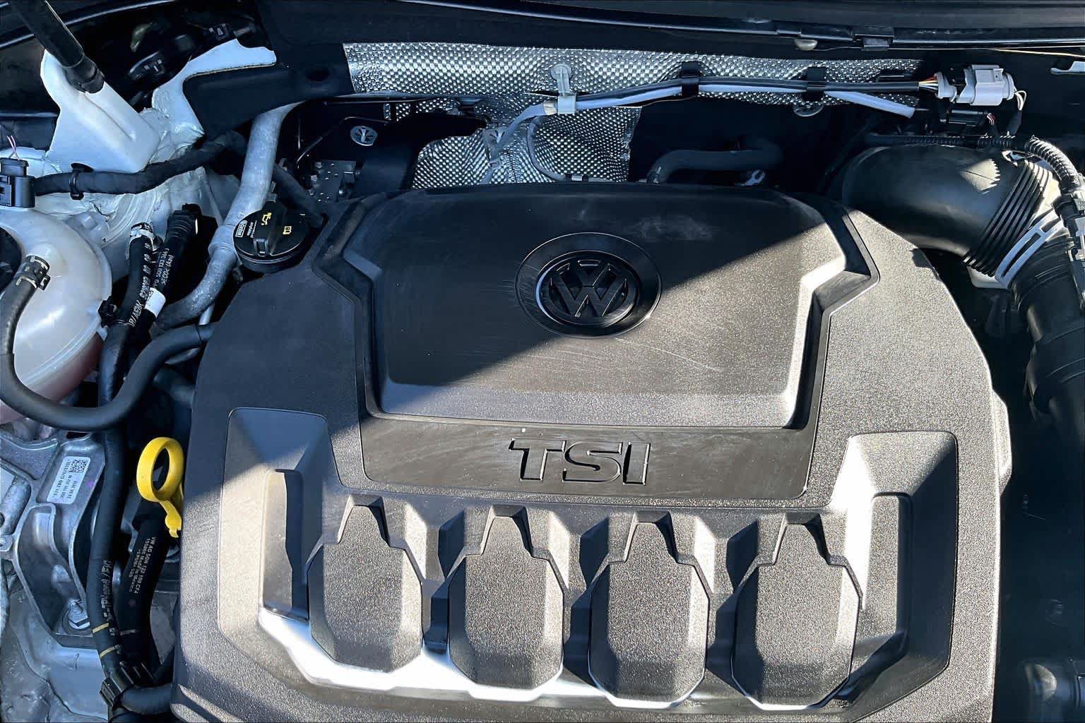 Used 2018 Volkswagen Tiguan SE FWD image 31