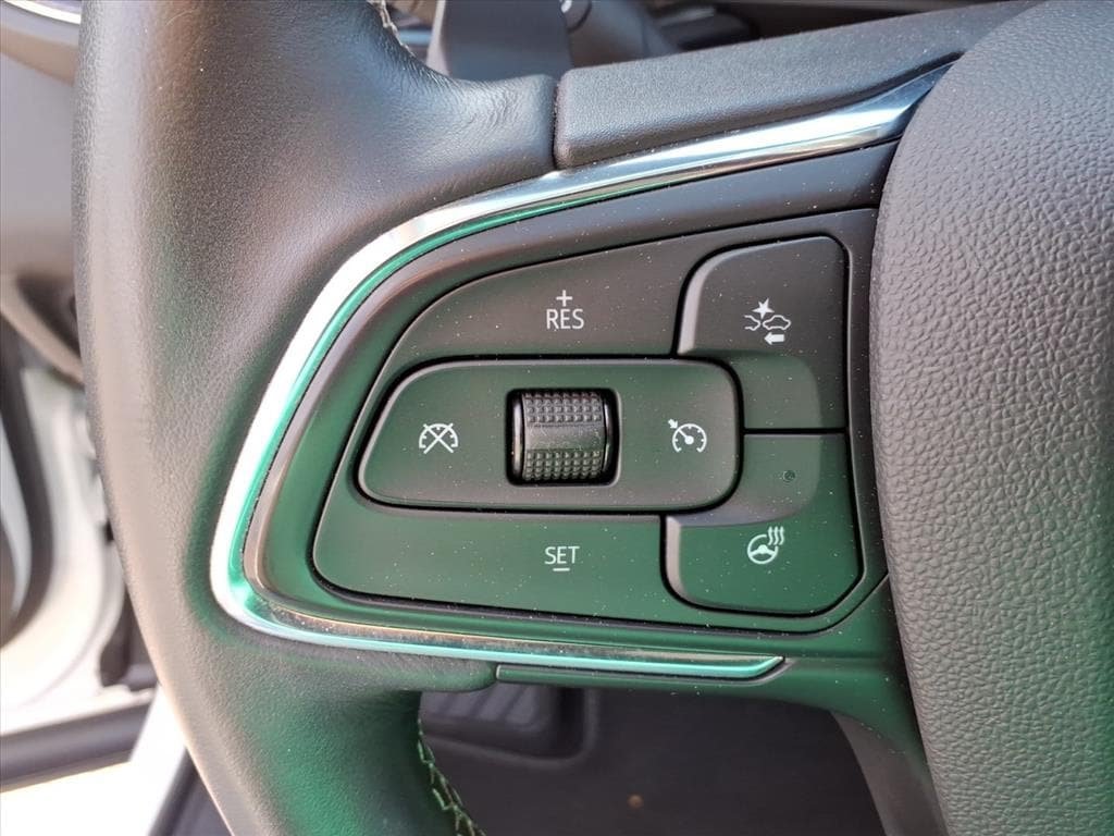 Used 2023 Buick Envision Essence FWD image 22