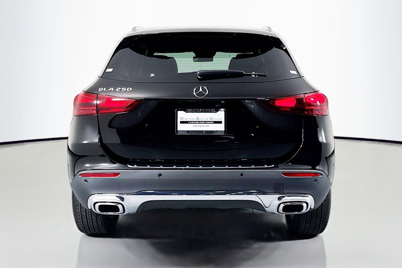 Certified 2025 Mercedes-Benz GLA 250 image 4