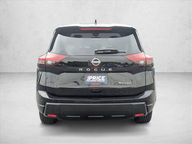 Used 2024 Nissan Rogue SV AWD/4WD image 6