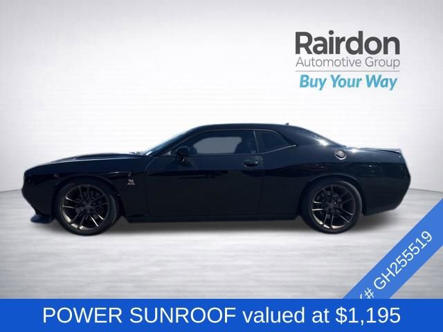 Used 2016 Dodge Challenger R/T Scat Pack w/ Leather Interior Group RWD image 4