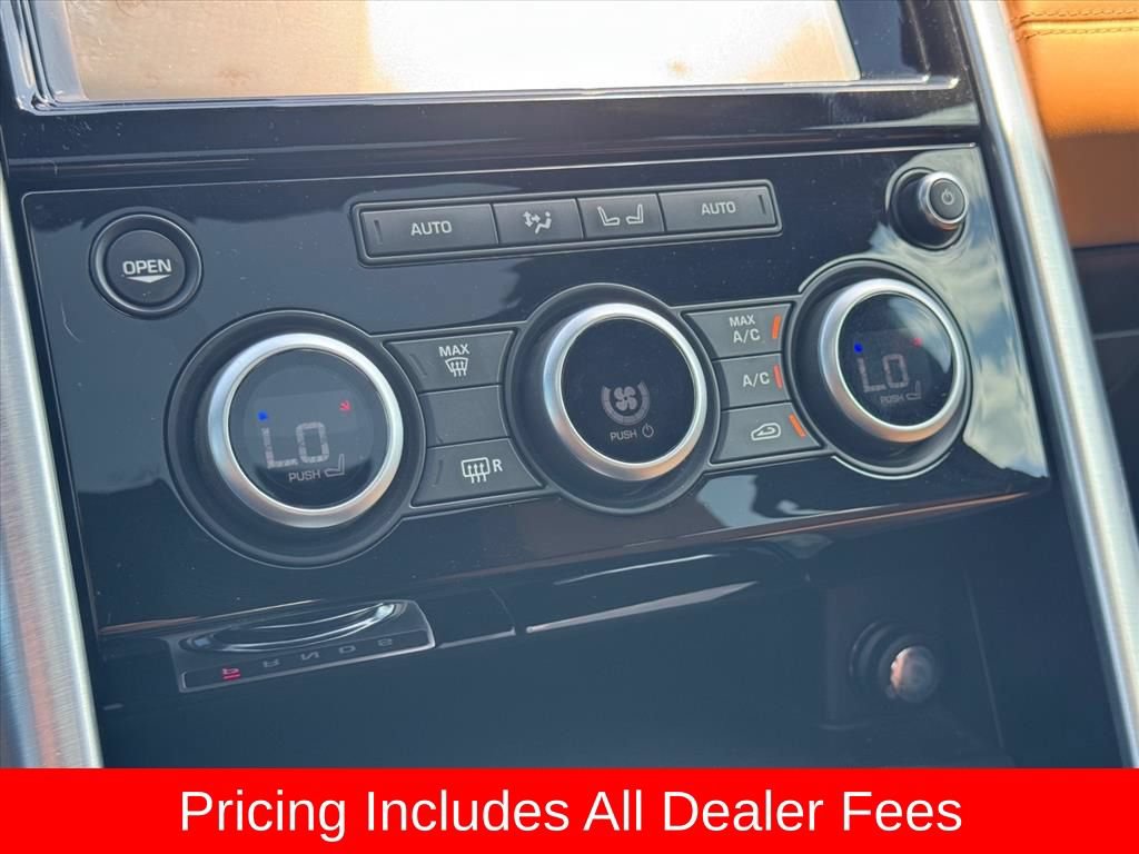 Used 2020 Land Rover Discovery HSE Luxury AWD/4WD image 24