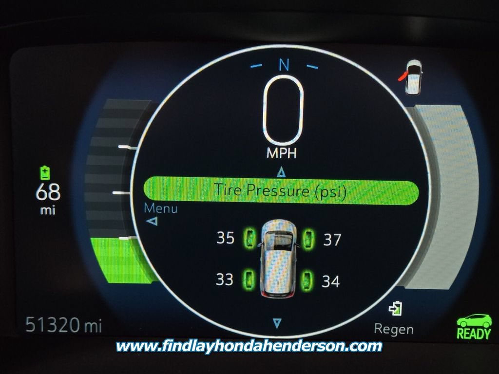 Used 2020 Chevrolet Bolt Premier w/ Infotainment Package FWD image 31