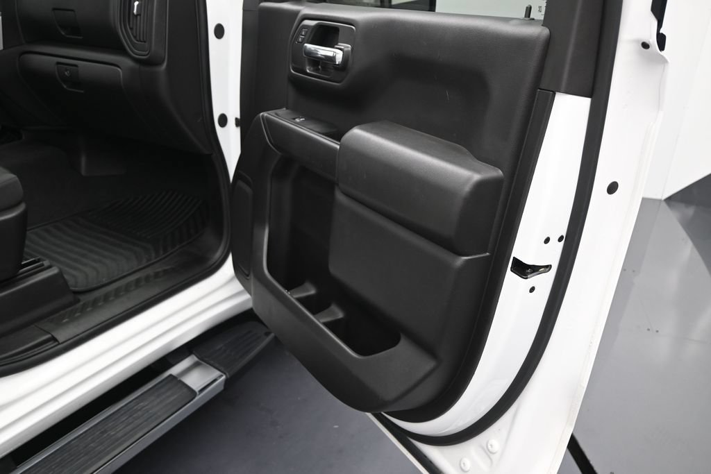 Used 2024 Chevrolet Silverado 1500 Custom RWD image 7