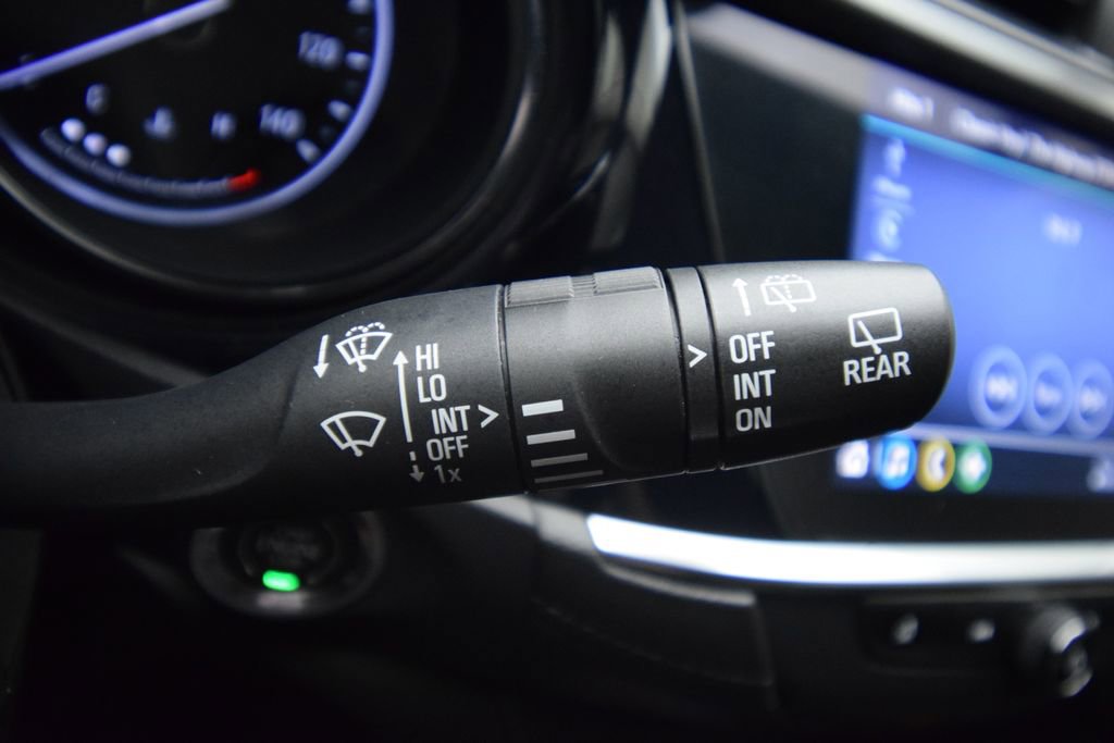 Used 2021 Buick Encore GX Preferred w/ Cold Weather Comfort Package FWD image 32