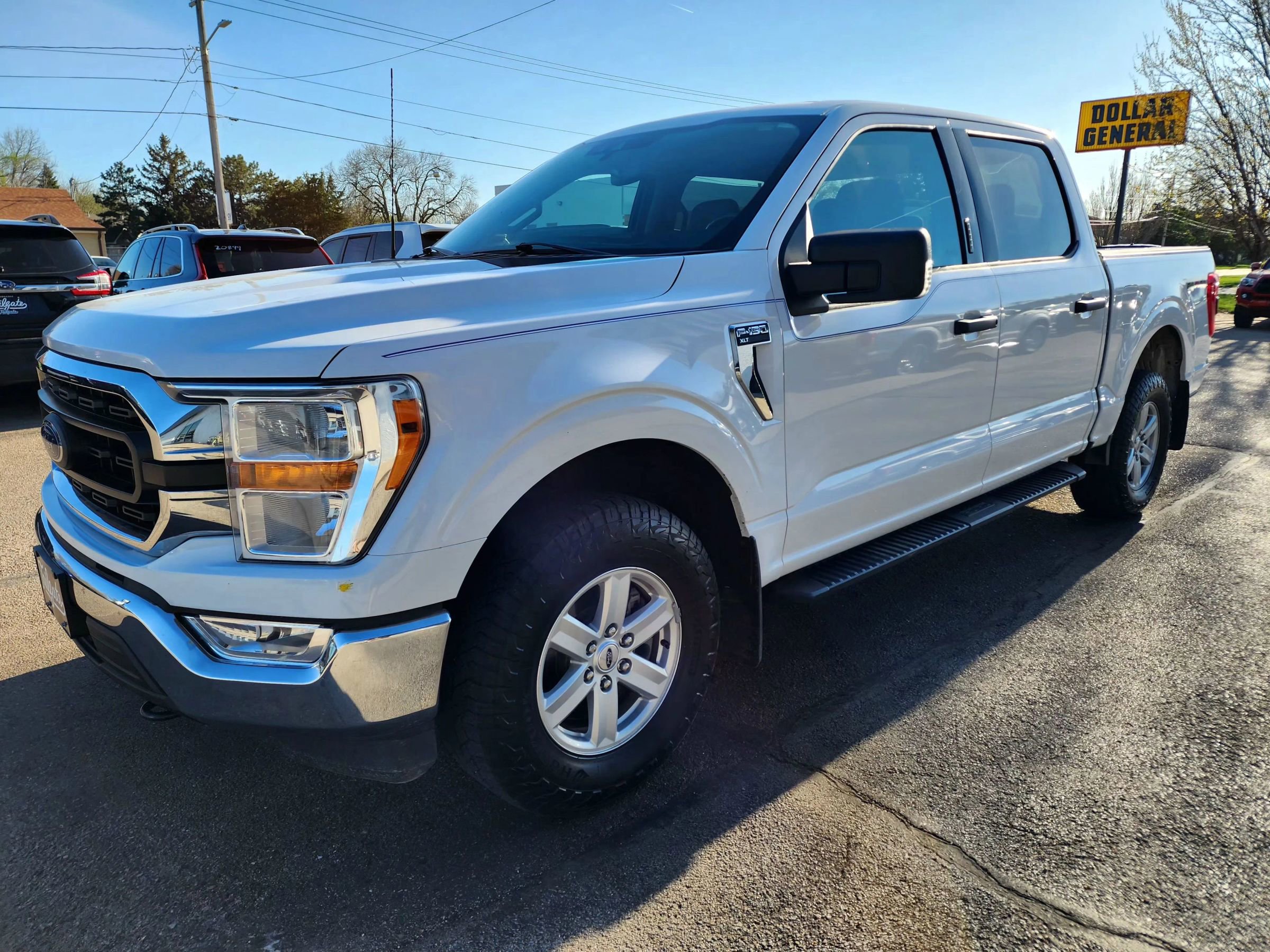 Used 2021 Ford F150 XLT w/ Equipment Group 301A Mid AWD/4WD image 4