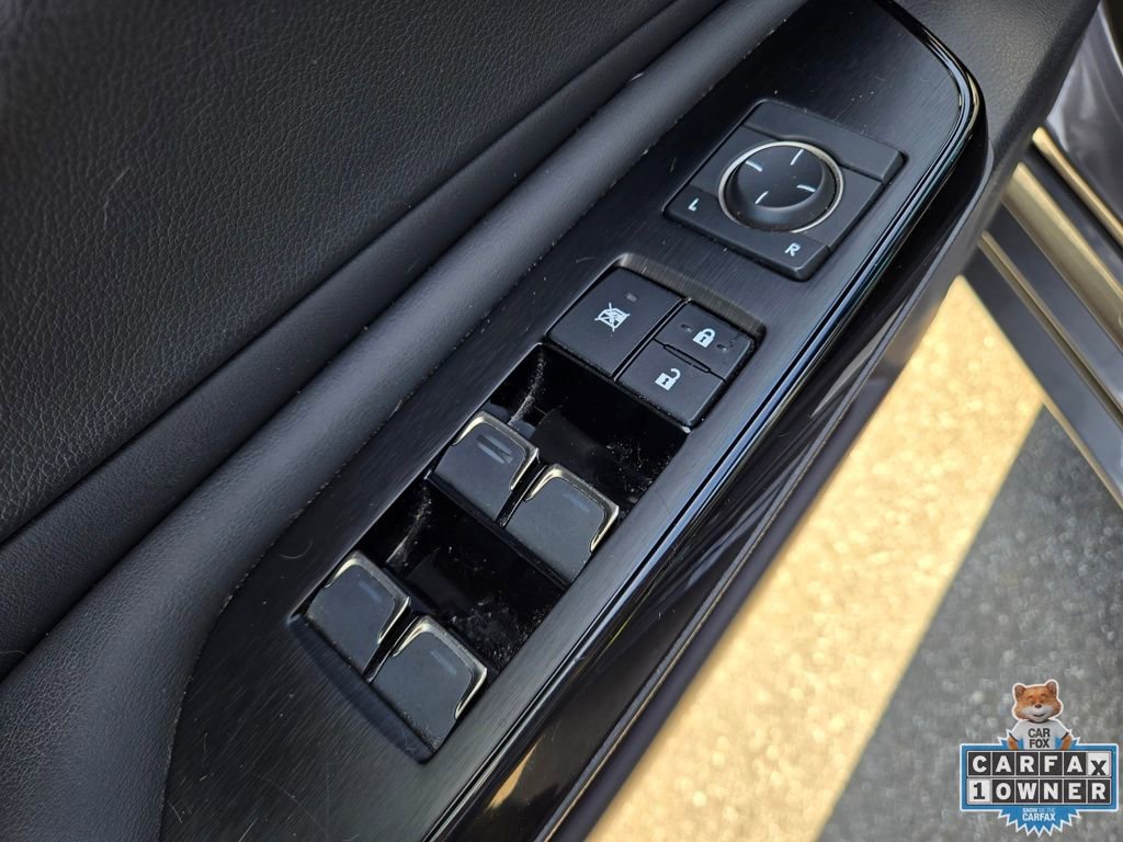 Used 2022 Lexus ES 300h F Sport w/ Accessory Package 2 image 28