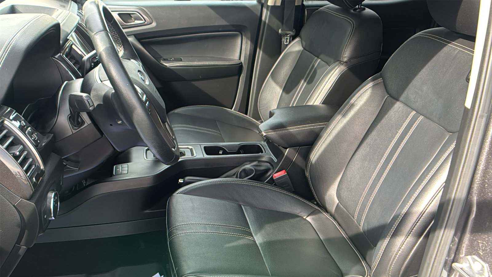 Used 2020 Ford Ranger Lariat w/ Trailer Tow Package image 25