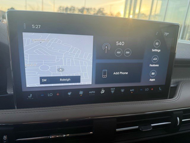 Certified 2024 Lincoln Corsair FWD w/ Equipment Group 101A image 14