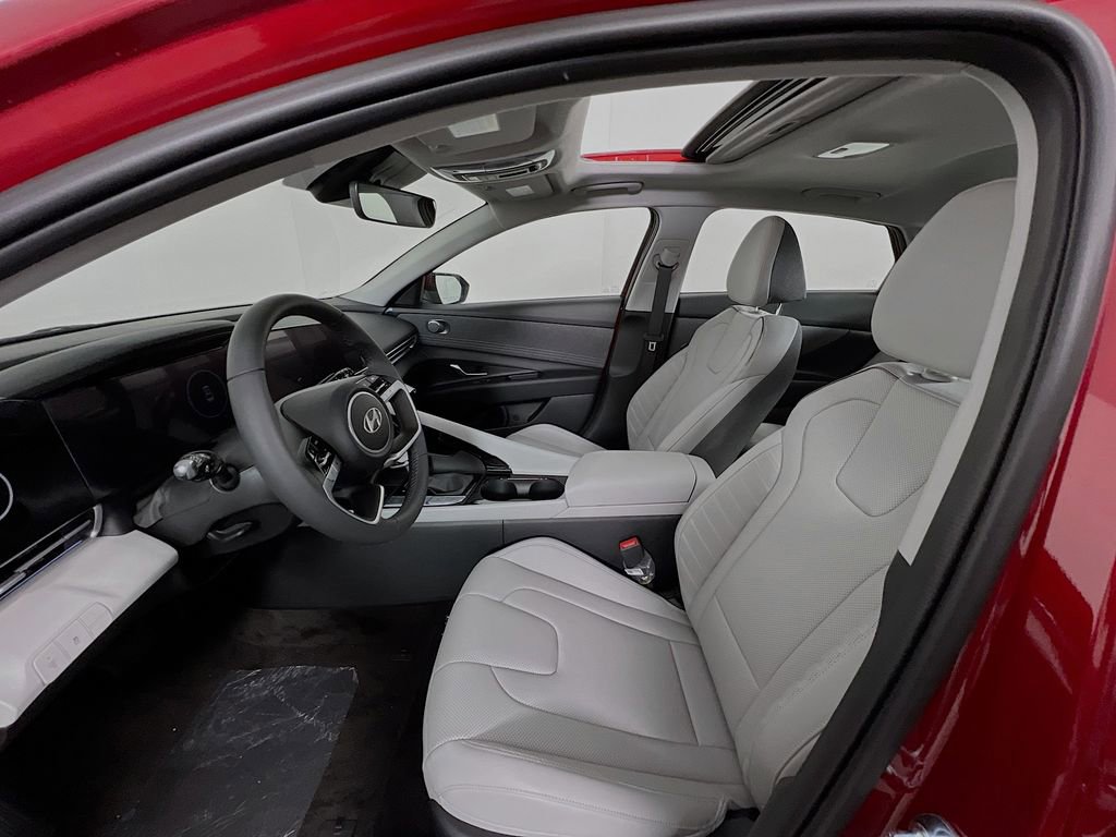 New 2025 Hyundai Elantra Limited image 20