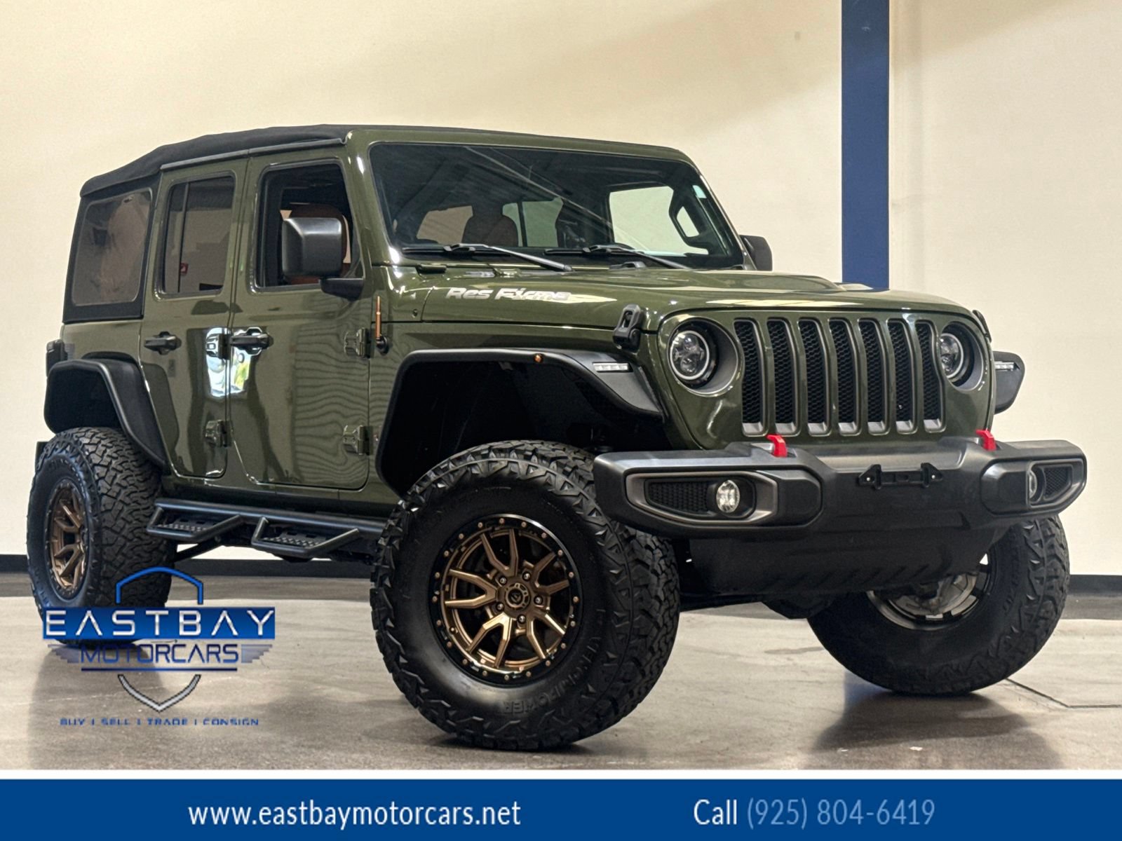 Used 2021 Jeep Wrangler Unlimited Rubicon AWD/4WD image 1