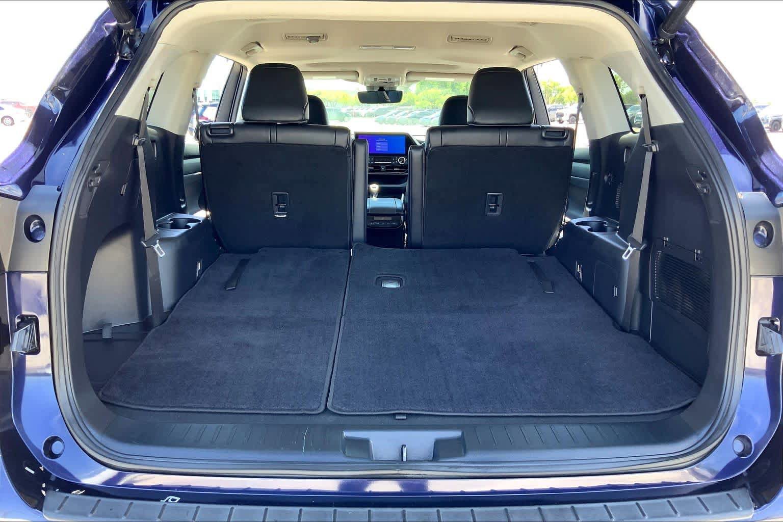 Used 2023 Toyota Highlander XLE image 34