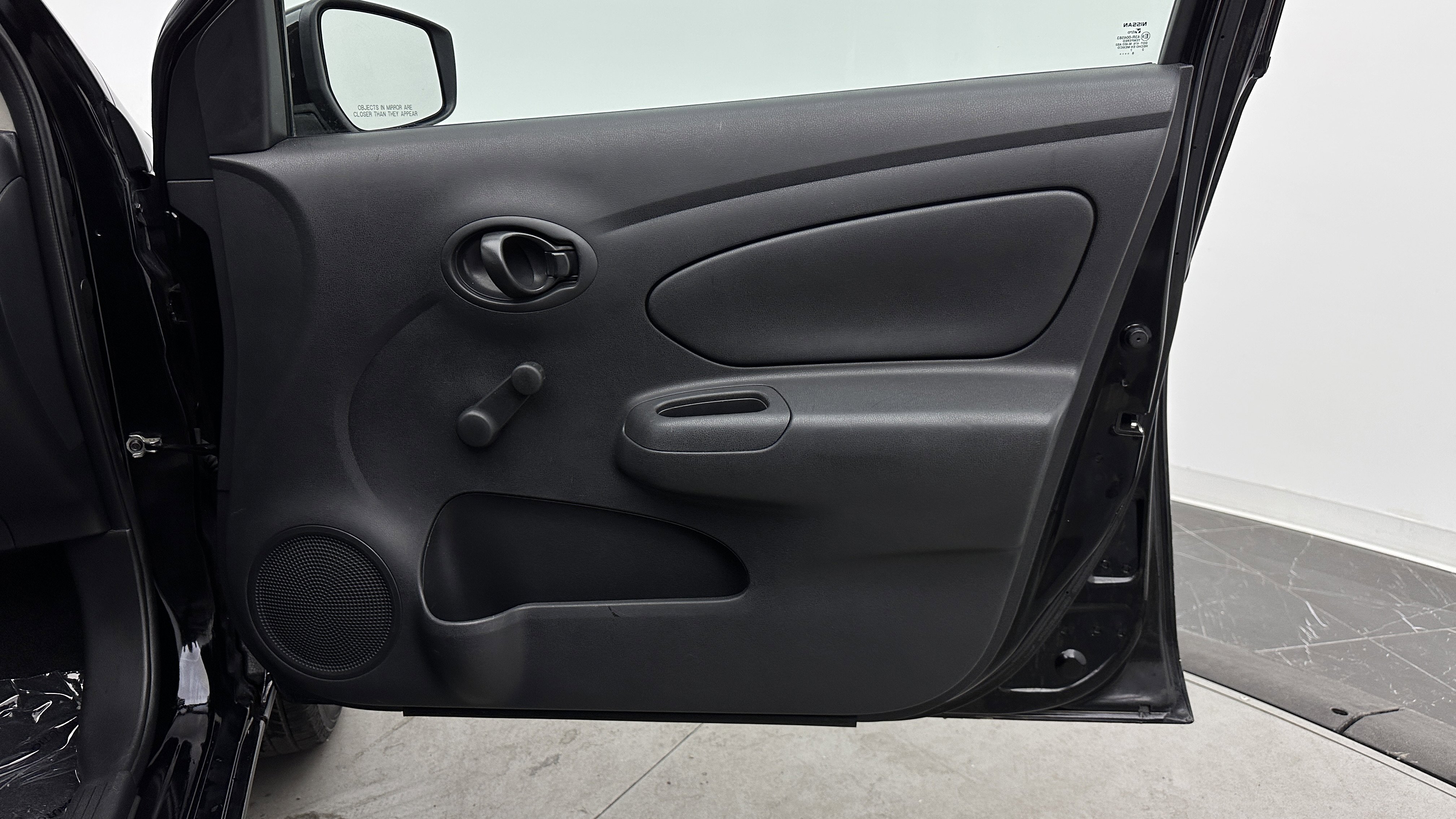 Used 2019 Nissan Versa S FWD image 28