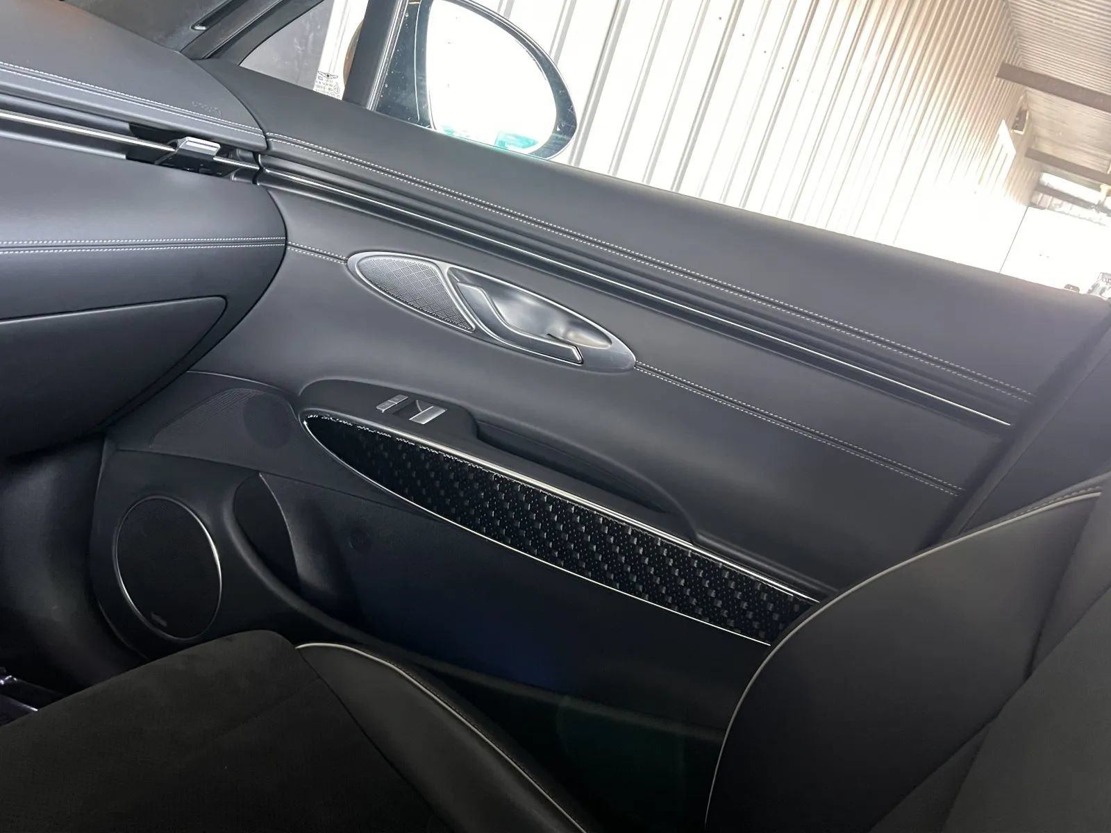 Used 2022 Genesis GV70 3.5T Sport w/ Sport Prestige Package AWD/4WD image 35
