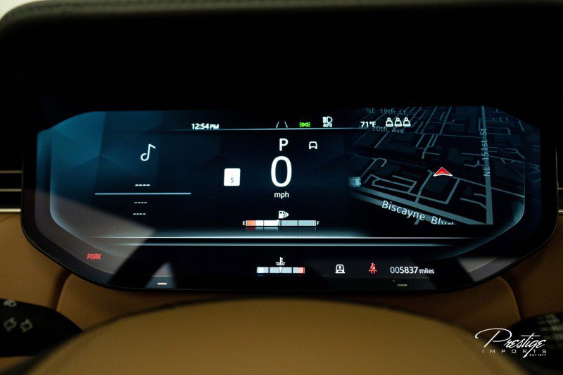 Used 2025 Land Rover Range Rover SE image 51