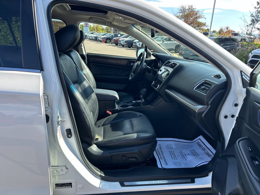 Used 2019 Subaru Outback 2.5i Limited AWD/4WD image 12