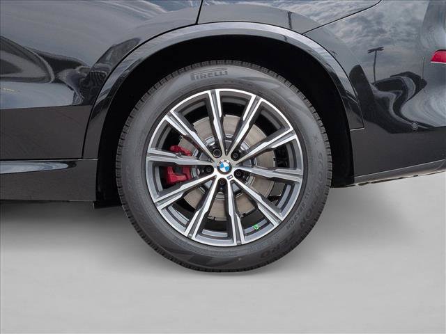 New 2026 BMW X5 xDrive50e w/ M Sport Package AWD/4WD image 10
