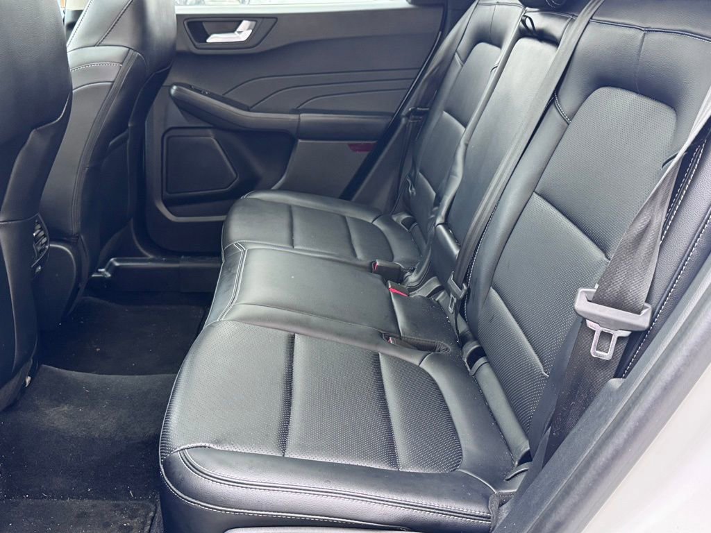 Certified 2021 Ford Escape SEL AWD/4WD image 10