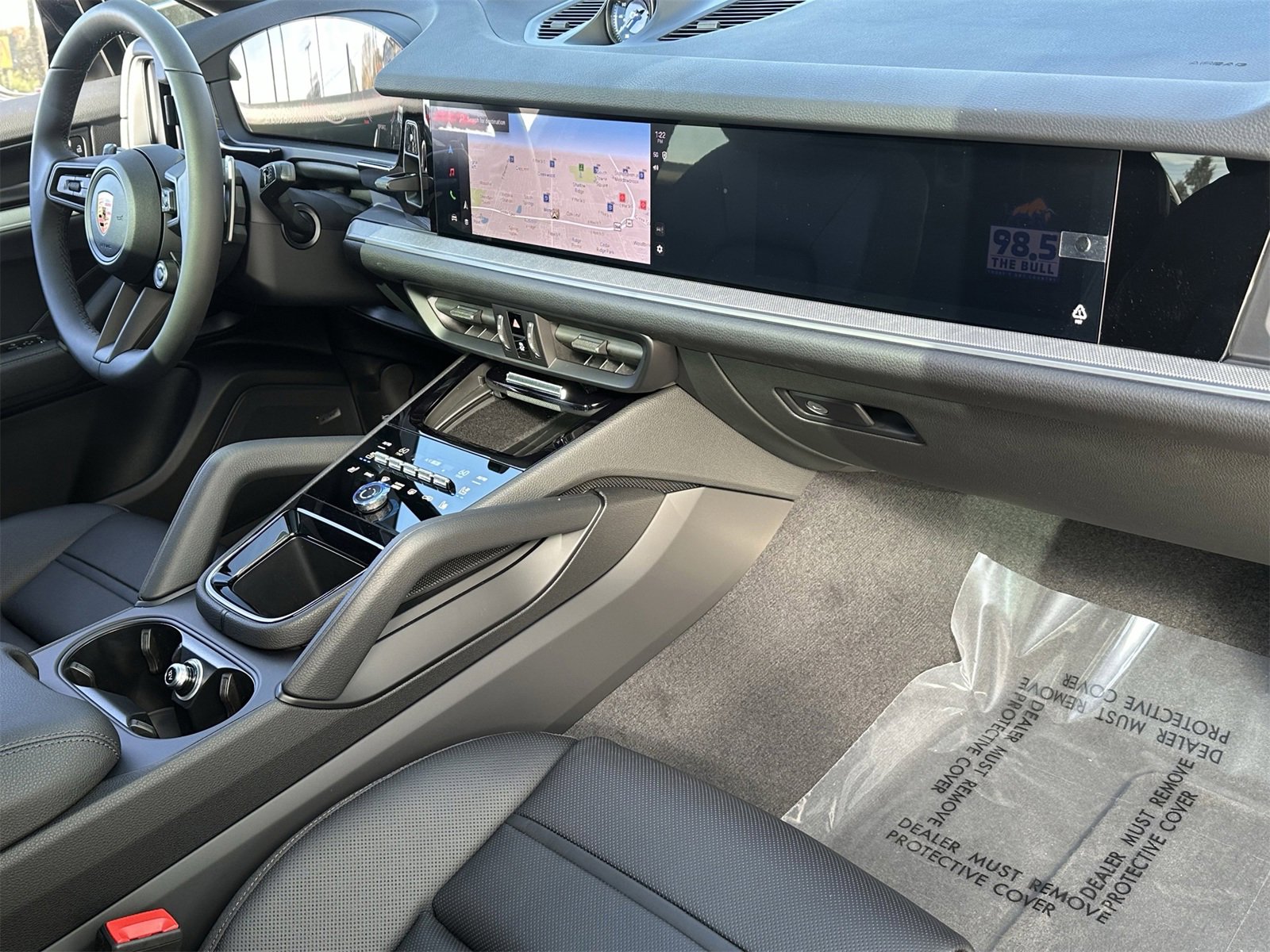 New 2026 Porsche Cayenne Coupe image 21