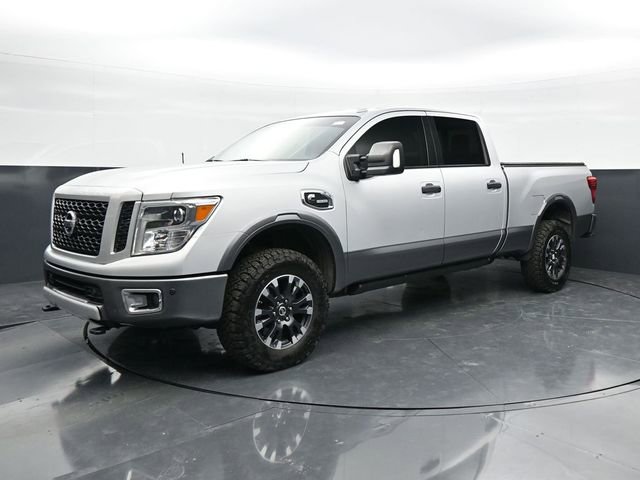 Used 2018 Nissan Titan PRO-4X w/ Pro-4x Convenience Package AWD/4WD image 3