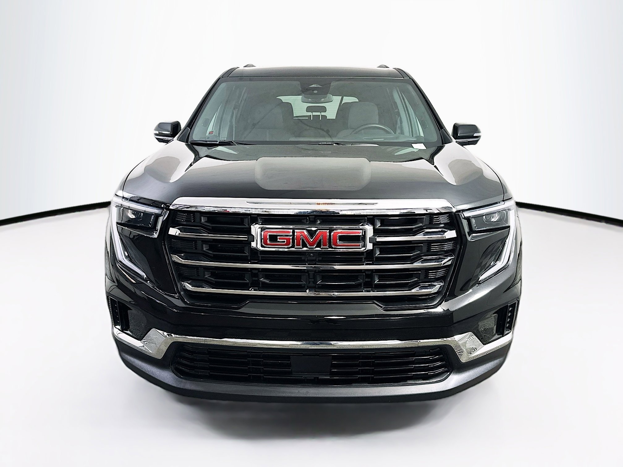 Used 2025 GMC Acadia Elevation image 2