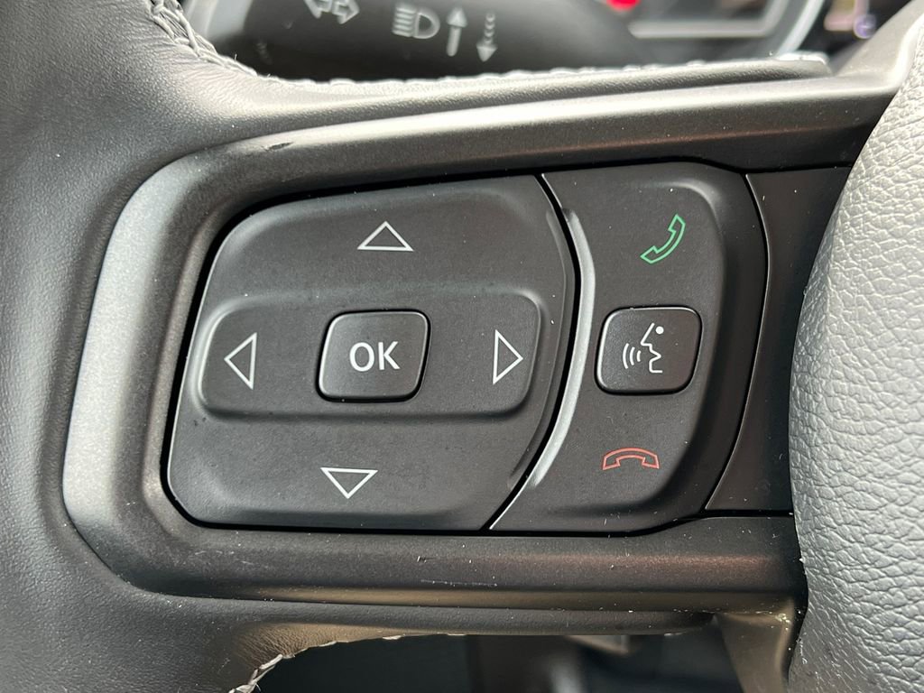 Used 2023 Jeep Wrangler Sport image 19